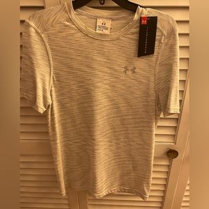 NEW Mens Under Armour Tshirt
